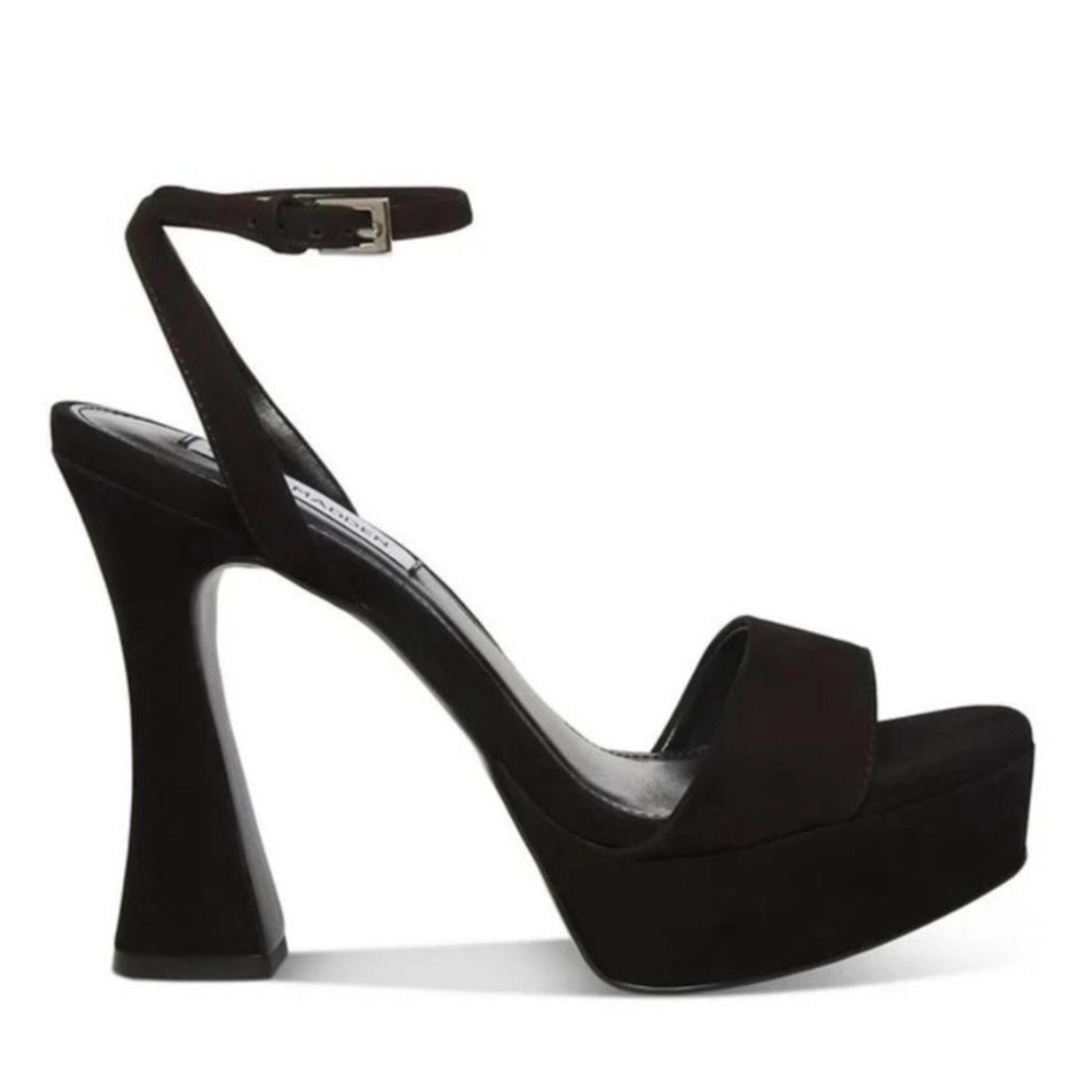 STEVE MADDEN Elegant Black Platform Heels